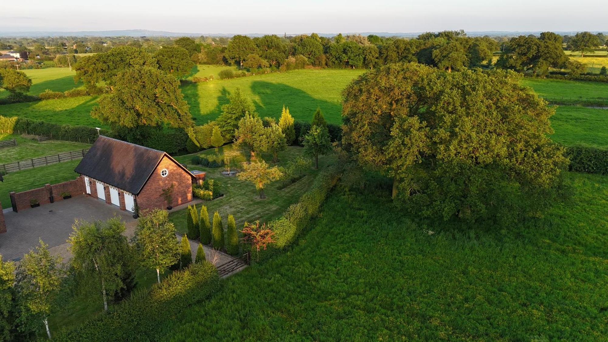 米德尔威奇Cheshire Retreat At Within Street Farm公寓 外观 照片
